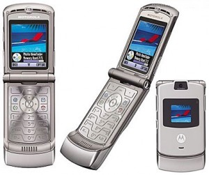 Motorola razr v3 не заряжается от usb